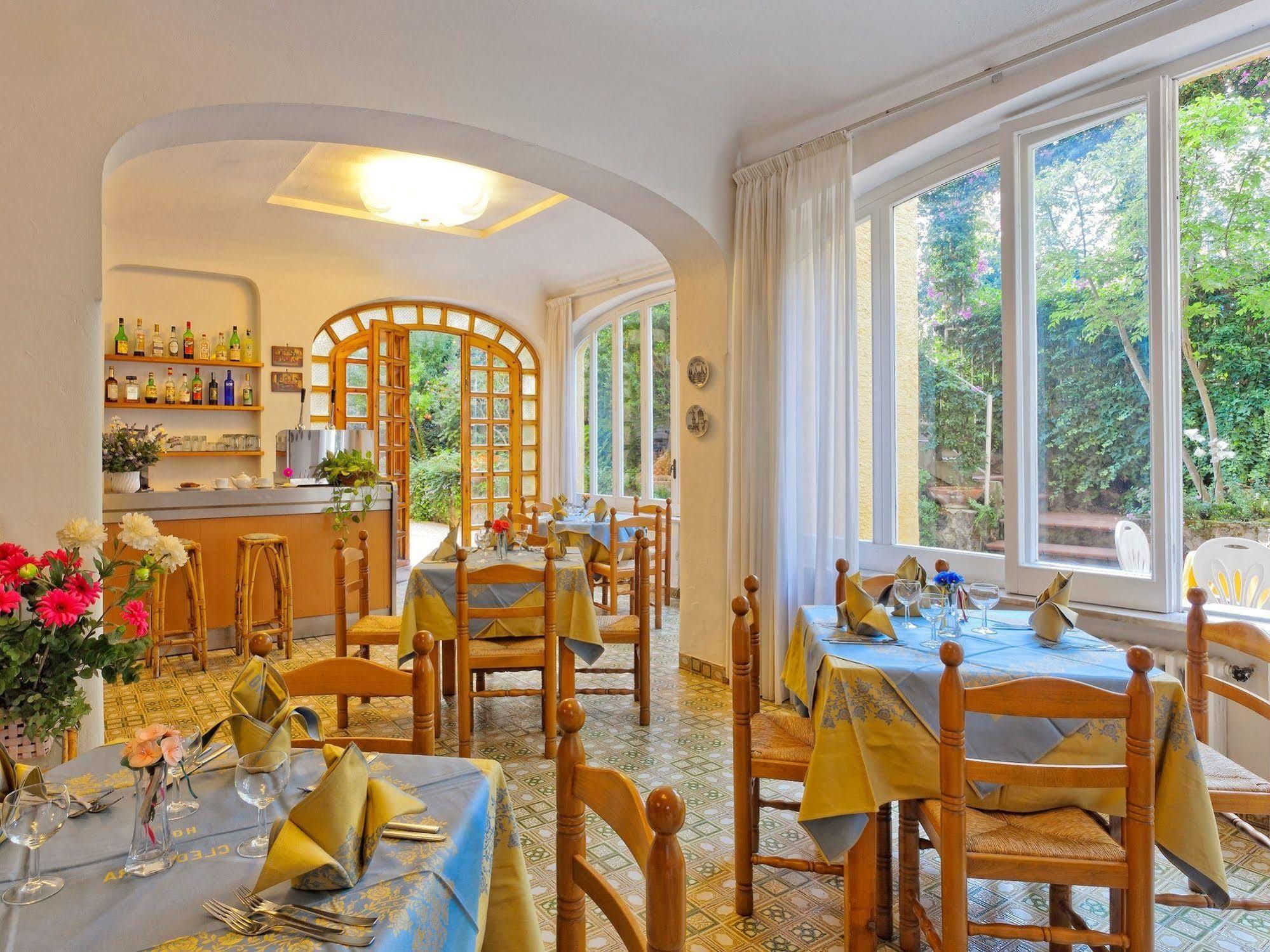 Cleopatra Ischia