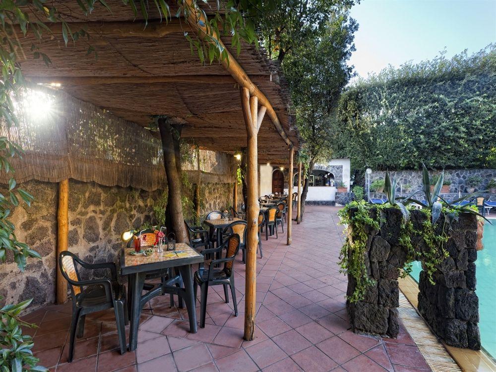 Hotel Cleopatra 3*