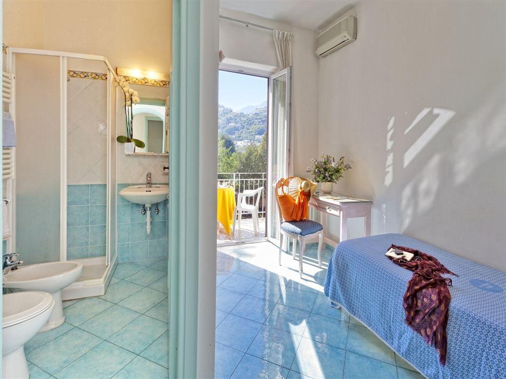 Cleopatra Hotel 3*
